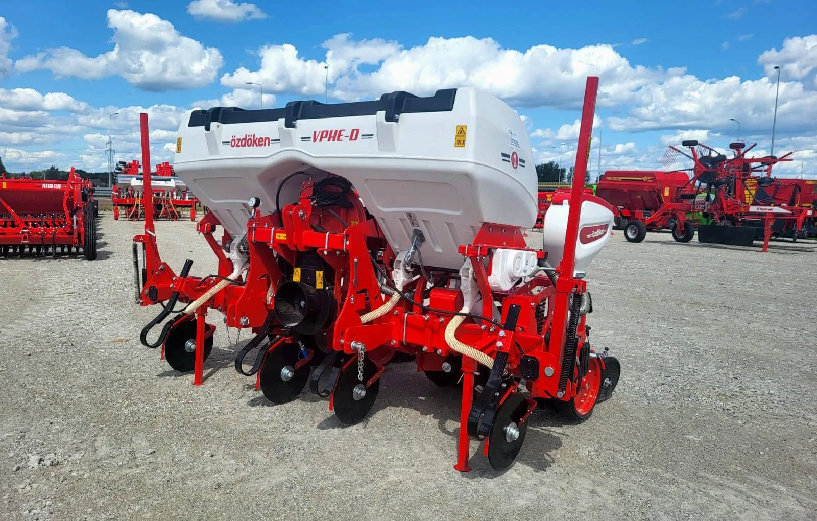 Siewnik do kukurydzy 4rzędy / 6 rzędów / 8rzędów Ozdoken VPHE-DG4 | zdjęcie 8 z 9 | WC-11968 | Motofarma.pl
